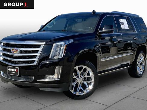 Used 2019 Cadillac Escalade Premium Luxury RWD image 1