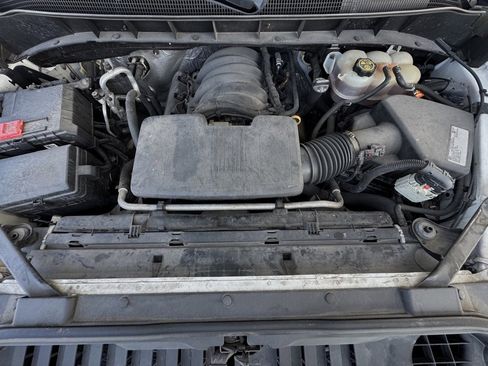 Used 2020 Chevrolet Silverado 1500 Custom w/ Custom Value Package image 10