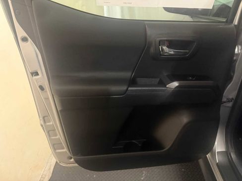 Used 2023 Toyota Tacoma TRD Sport image 24