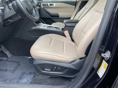 Certified 2020 Ford Explorer XLT w/ Equipment Group 202A RWD image 20