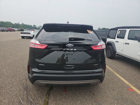 Used 2024 Ford Edge SEL w/ Convenience Package AWD/4WD image 14