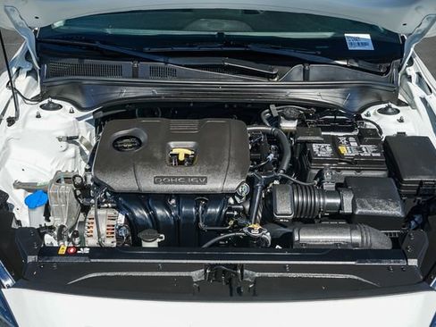 Certified 2023 Kia Forte LXS image 27