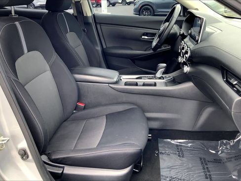 Used 2021 Nissan Sentra SV FWD image 8