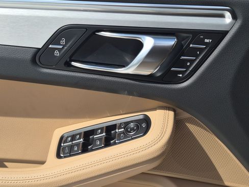 New 2026 Porsche Macan S AWD/4WD image 15