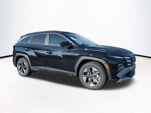 New 2026 Hyundai Tucson SEL image 2