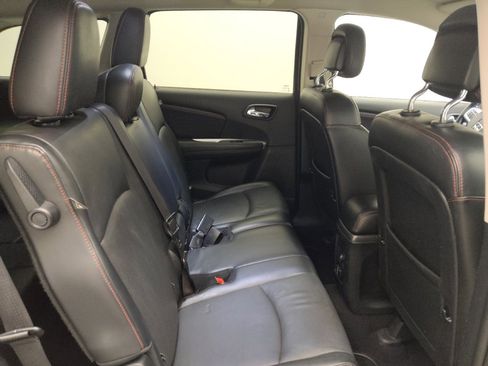 Used 2019 Dodge Journey GT image 19