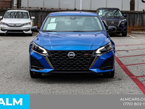 Used 2025 Nissan Altima 2.5 SR image 12