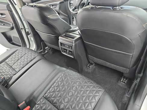 Used 2022 Nissan Murano Platinum w/ Cargo Package image 11