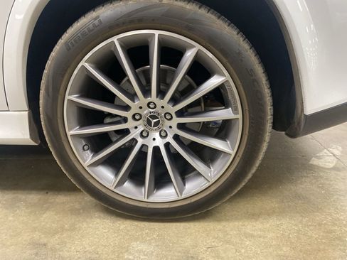 Used 2022 Mercedes-Benz GLE 350 4MATIC image 5