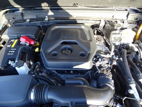 Used 2023 Jeep Wrangler Unlimited Rubicon 4xe w/ Cold Weather Group image 20