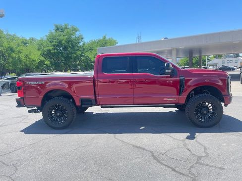 New 2026 Ford F350 Platinum w/ Tremor Off-Road Package AWD/4WD image 4
