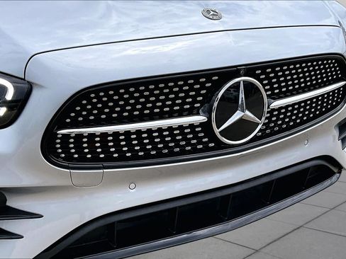 Used 2023 Mercedes-Benz E 350 Sedan image 30