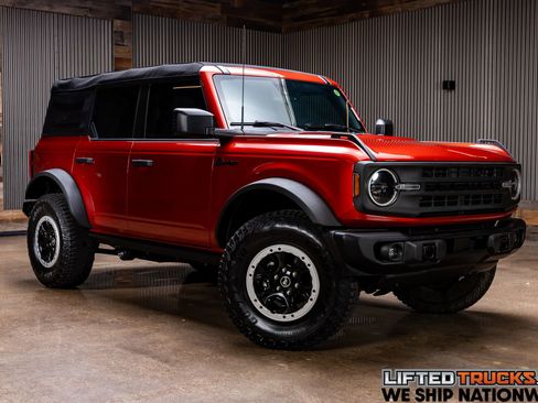 Used 2023 Ford Bronco Black Diamond w/ Sasquatch Package image 1