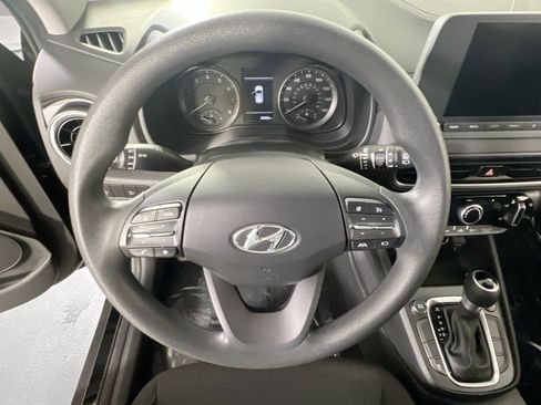 Used 2022 Hyundai Kona SEL w/ Cargo Package image 11