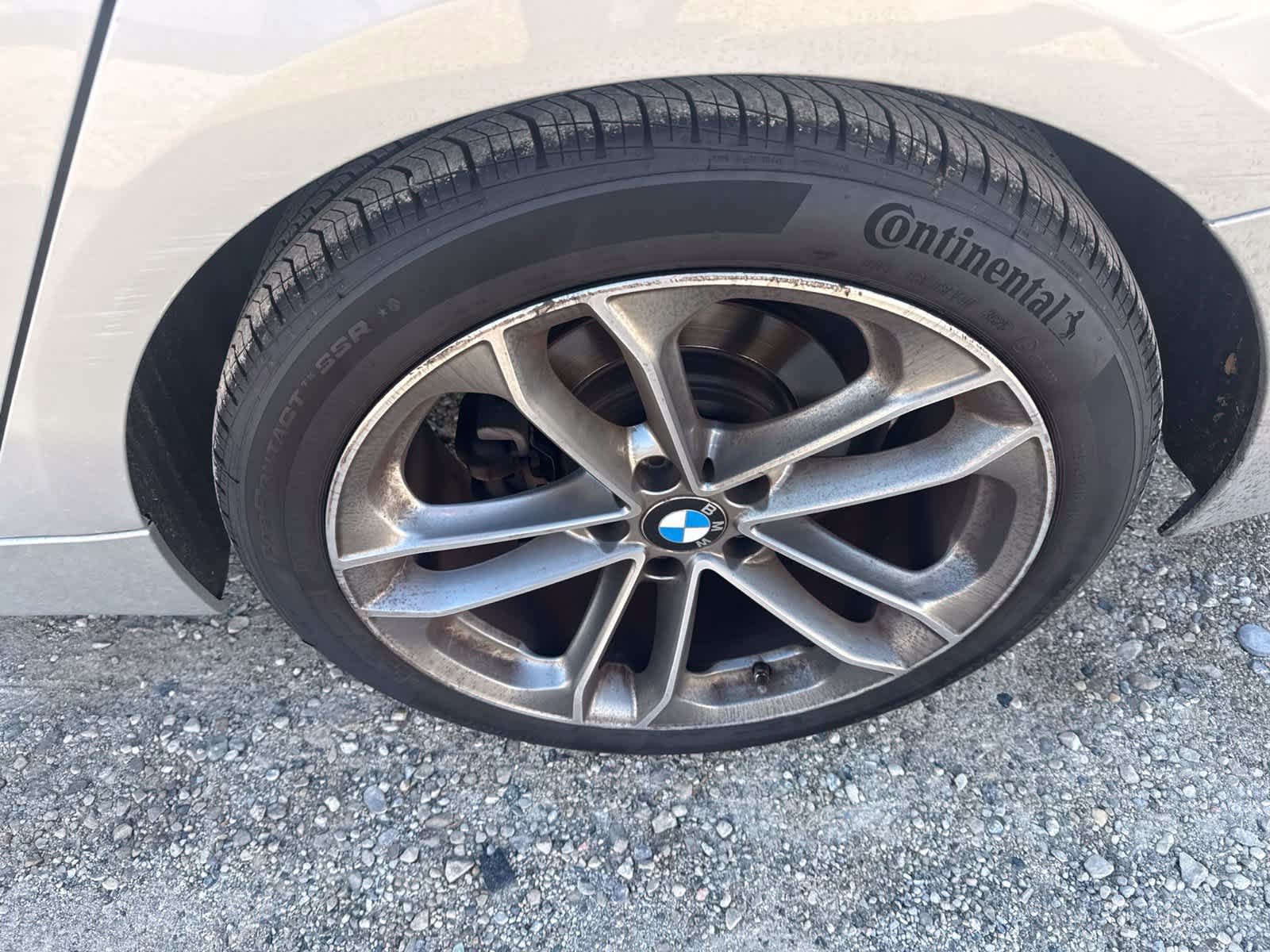 Used 2018 BMW 330i Gran Turismo xDrive AWD/4WD image 7