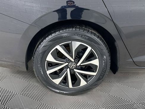 Used 2023 Volkswagen Jetta S image 31