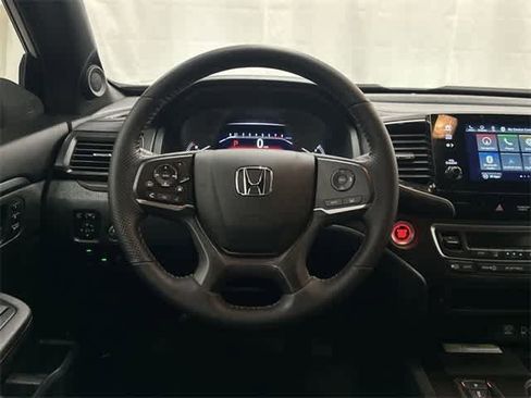 Certified 2023 Honda Passport TrailSport image 15