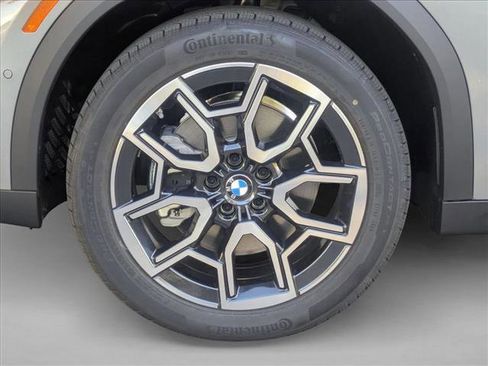 New 2026 BMW X2 xDrive28i w/ Convenience Package image 10