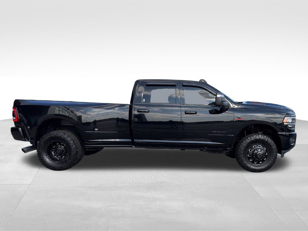 Used 2023 RAM 3500 Laramie w/ Night Edition AWD/4WD image 5