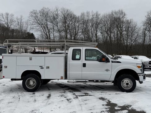 Used 2016 Ford F350 XL w/ Power Equipment Group image 4