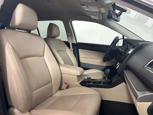 Used 2019 Subaru Outback 2.5i Limited w/ Popular Package #2 AWD/4WD image 22
