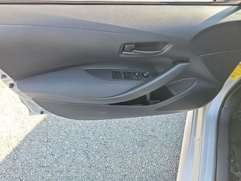 Used 2023 Toyota Corolla LE image 18
