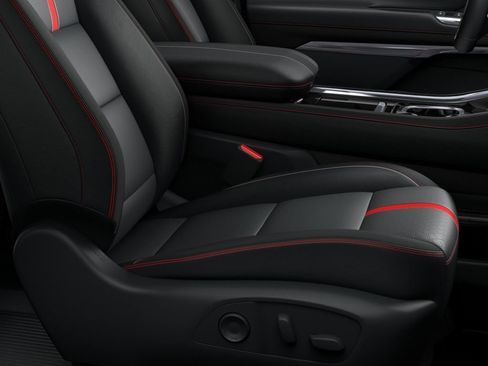New 2026 Chevrolet Traverse RS w/ LPO, Floor Liner Package FWD image 9