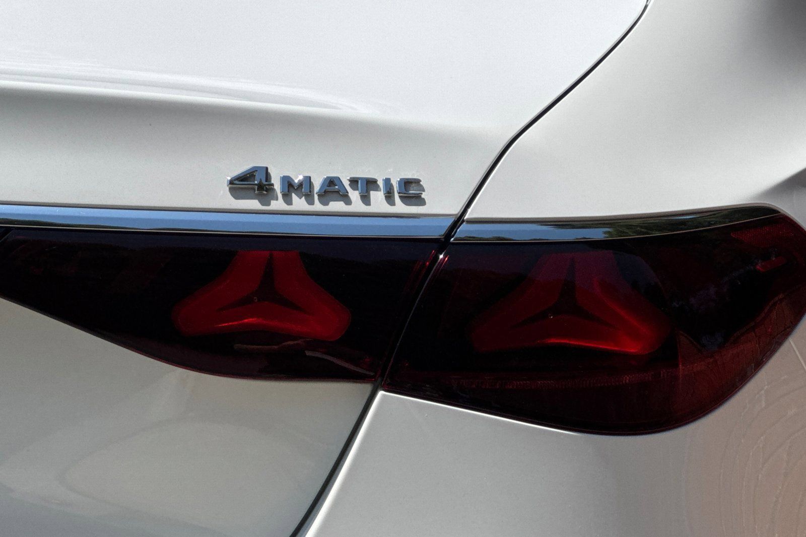 Certified 2025 Mercedes-Benz E 350 4MATIC Sedan image 38