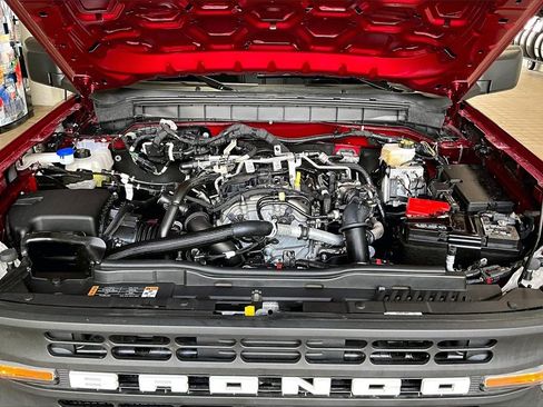 Used 2025 Ford Bronco Big Bend image 31