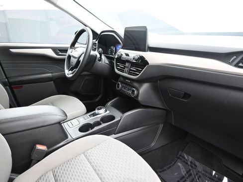 Used 2022 Ford Escape SE w/ SE Sport Appearance Package AWD/4WD image 27
