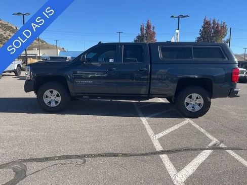 Used 2019 Chevrolet Silverado 1500 LT AWD/4WD image 6