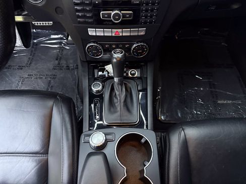 Used 2013 Mercedes-Benz C 63 AMG Coupe image 21