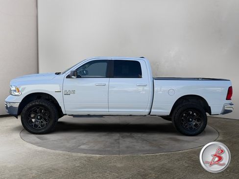 Used 2019 RAM 1500 Big Horn AWD/4WD image 4