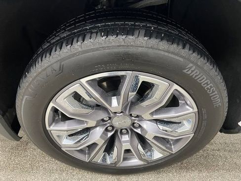 Used 2023 GMC Sierra 1500 Denali w/ Denali Reserve Package image 16