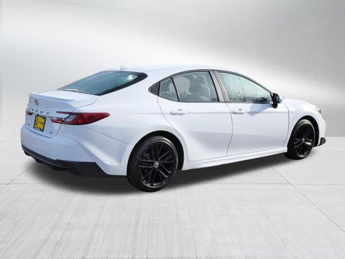 Certified 2025 Toyota Camry SE image 7