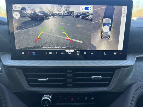 New 2026 Ford Explorer Platinum RWD image 3