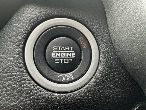 Used 2021 RAM 2500 Tradesman w/ Safety Group AWD/4WD image 37
