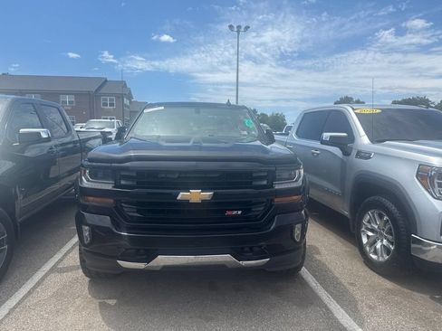 Used 2016 Chevrolet Silverado 1500 LT w/ All Star Edition AWD/4WD image 2
