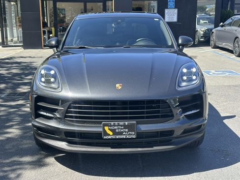 Used 2020 Porsche Macan AWD/4WD image 5