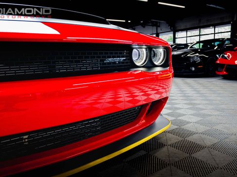 Used 2018 Dodge Challenger SRT Demon RWD image 41