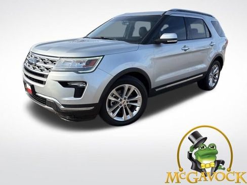 Used 2018 Ford Explorer Limited image 1