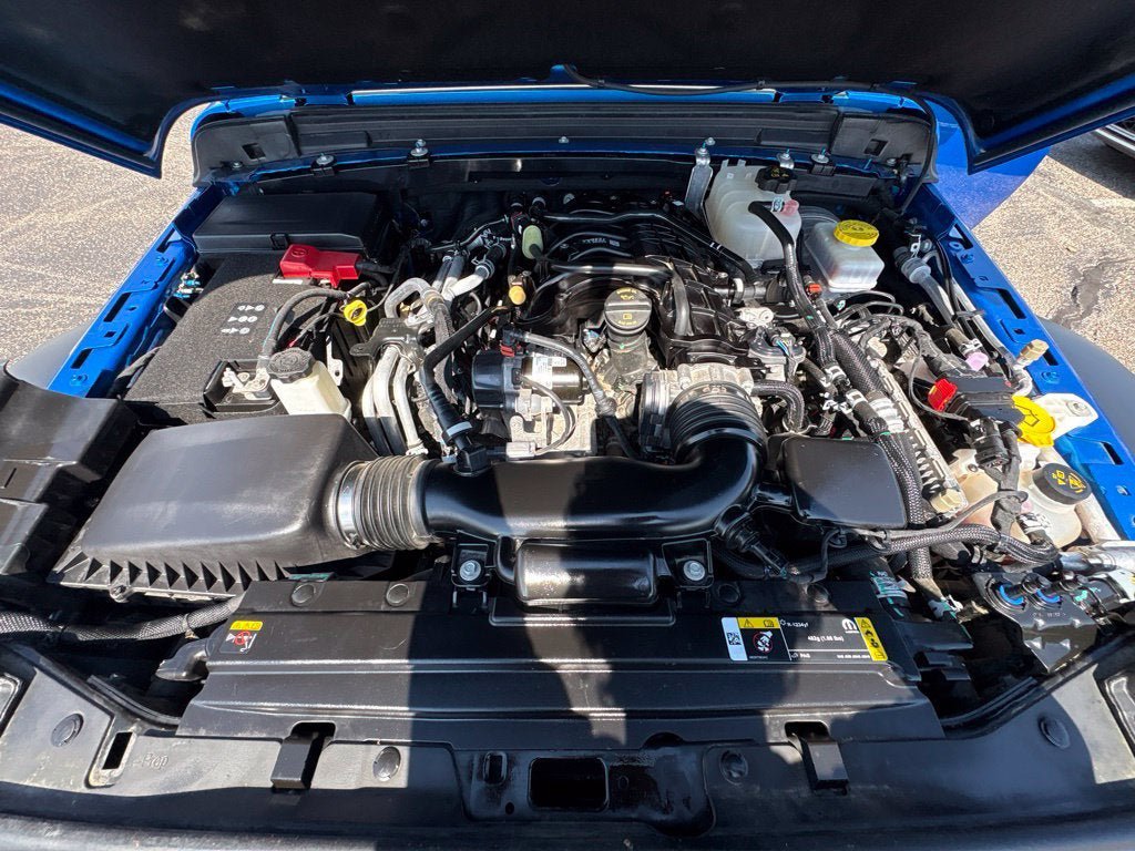 Used 2023 Jeep Wrangler Unlimited Sport AWD/4WD image 34