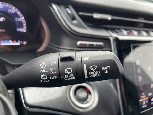 Certified 2023 Jeep Grand Cherokee Altitude image 26