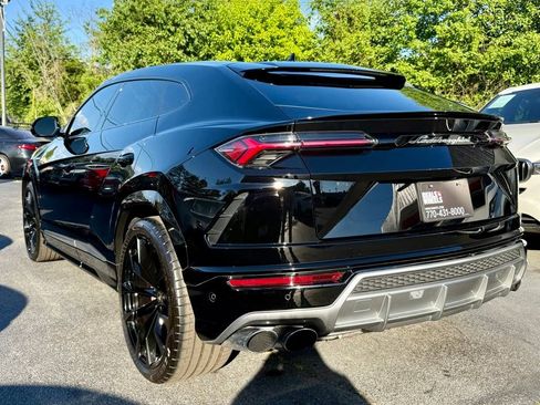 Used 2020 Lamborghini Urus AWD/4WD image 11