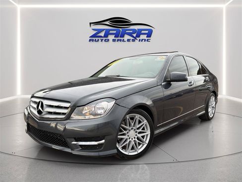 Used 2014 Mercedes-Benz C 300 4MATIC Sedan image 1