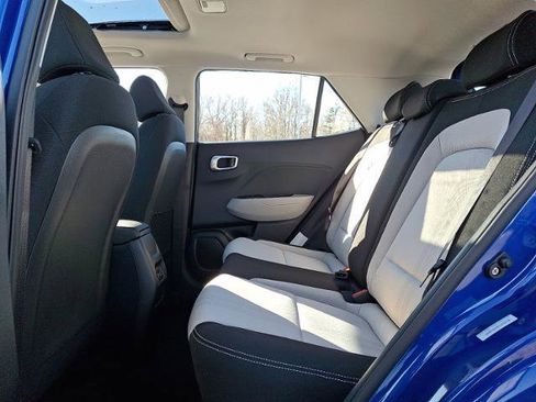 New 2026 Hyundai Venue SEL image 5