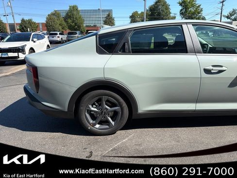 New 2026 Kia K4 FWD image 7