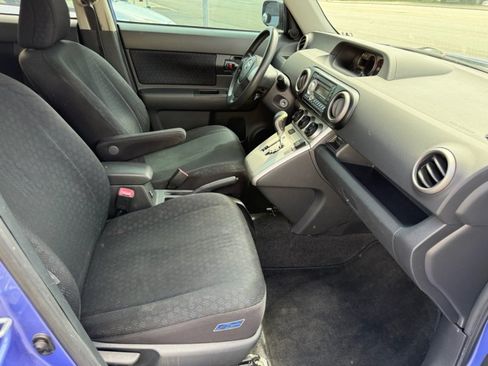 Used 2010 Scion xB Release Series 7.0 FWD image 21