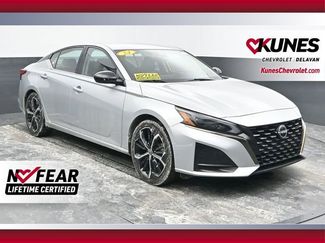 Used 2024 Nissan Altima 2.5 SR video 1