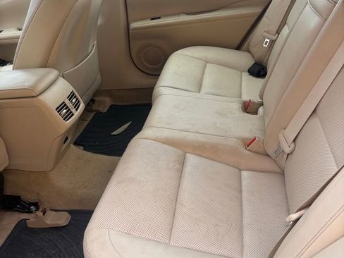 Used 2015 Lexus ES 350 w/ Ultra Luxury Package image 10